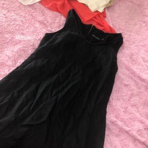 super cute little black dress